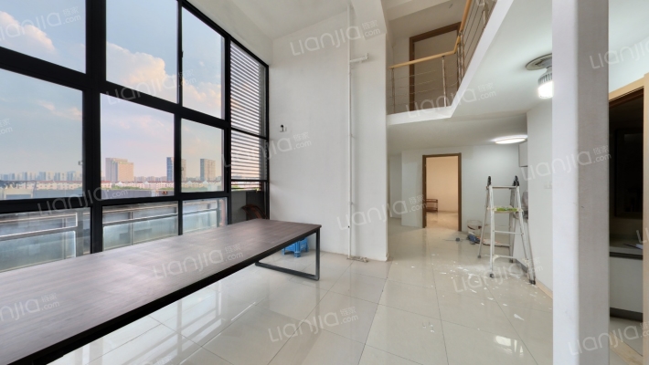 新浒商业街二手房实景图