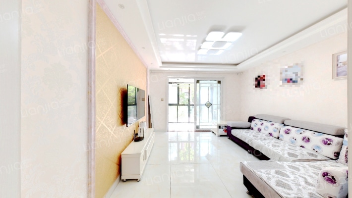 朗地英郡东区二手房实景图