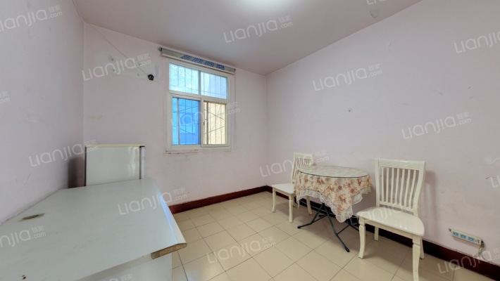 面粉厂家属院二手房实景图