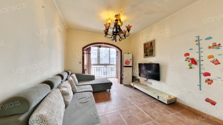 鼎秀风林二手房实景图