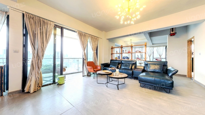 麓湖生态城琉璃溪岸二手房实景图