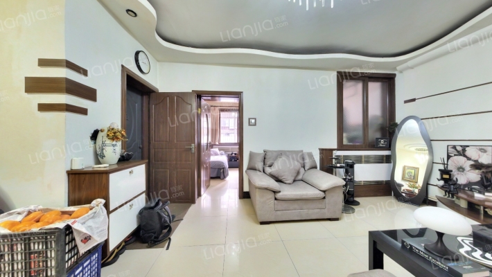 智源里社区二手房实景图