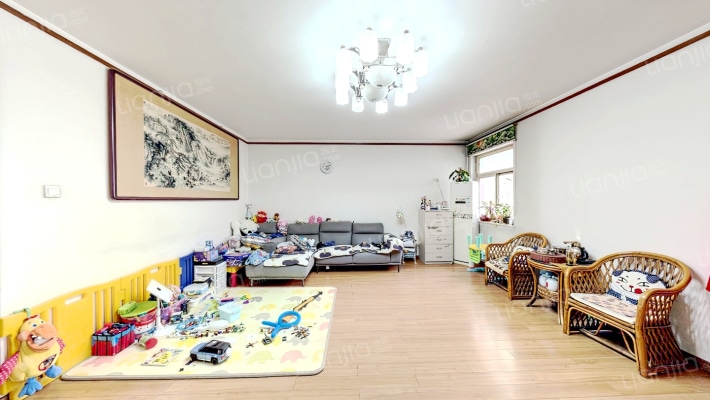 鼎盛家园二手房实景图