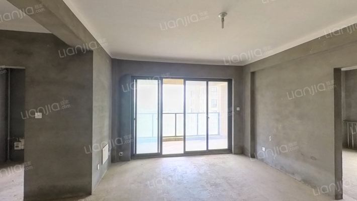 泰地金水湾二手房实景图