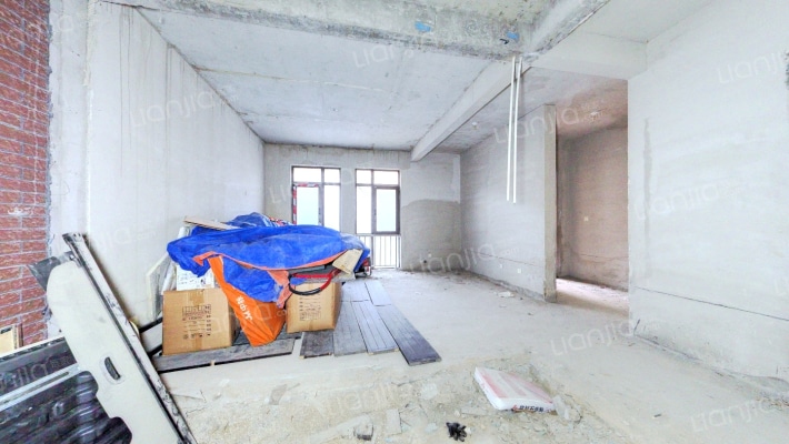 美泉园墅二手房实景图