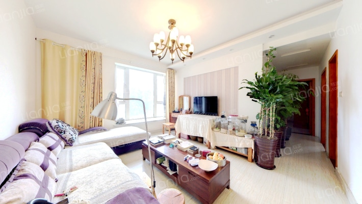 置信逸都C区二手房实景图