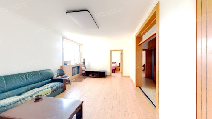 园林设计院宿舍二手房实景图