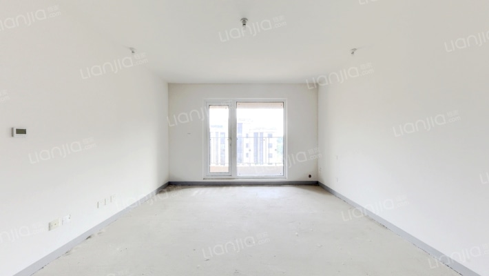 大爱城雅园二手房实景图