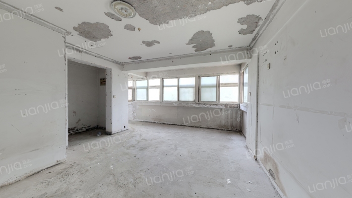 远洋里二手房实景图