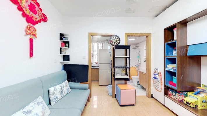 怡邻社区二区二手房实景图