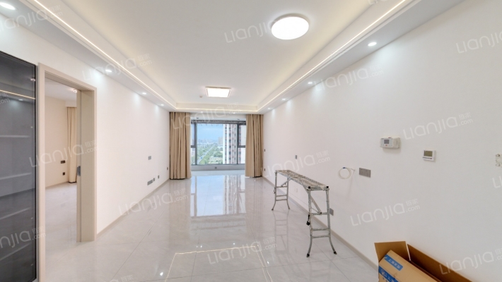 吾樾台二手房实景图