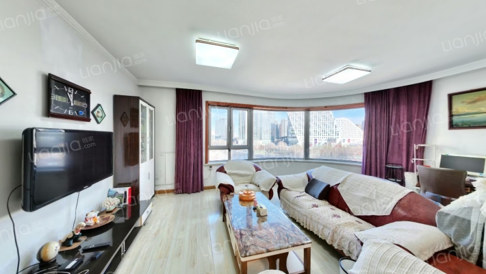 瑞宝国际花苑二手房实景图