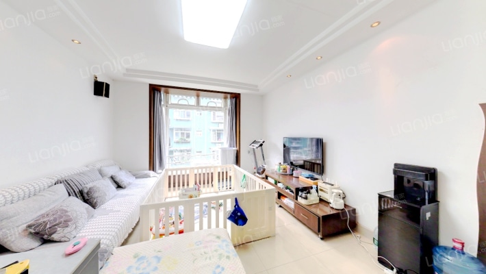 恋日家园D区二手房实景图