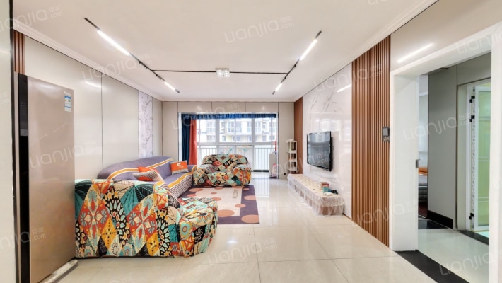 麓谷e家人二手房实景图