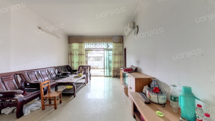 清城凤苑路二手房实景图