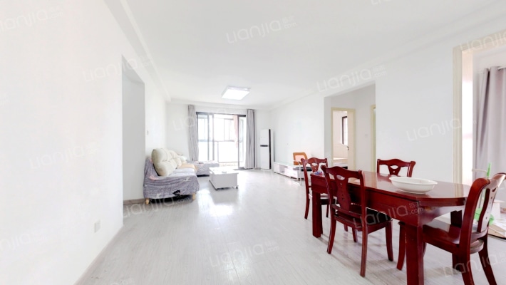 新城吾悦花园二手房实景图