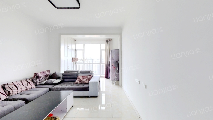 亚泰兰海公馆二手房实景图