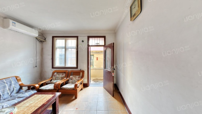 十二厂西宿舍二手房实景图