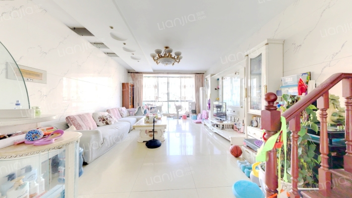 新桂华庭二手房实景图