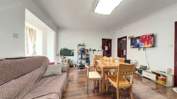 嘉华花园东区二手房实景图