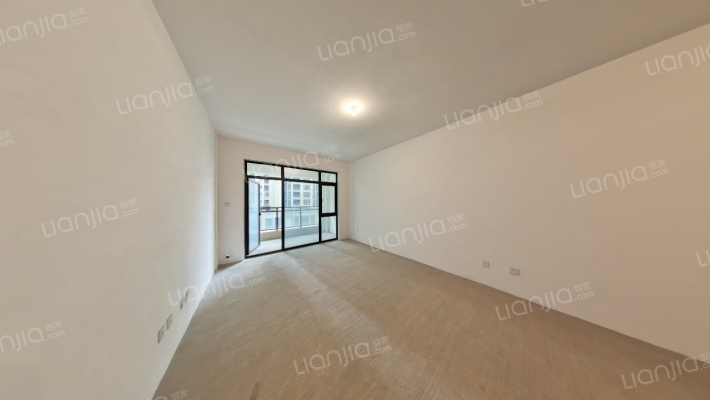 蓝润春风屿湖二手房实景图