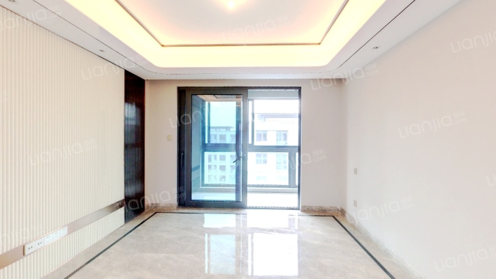 元垄镜庐二手房实景图