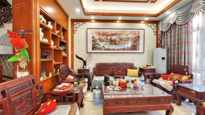 荷塘月色二手房实景图