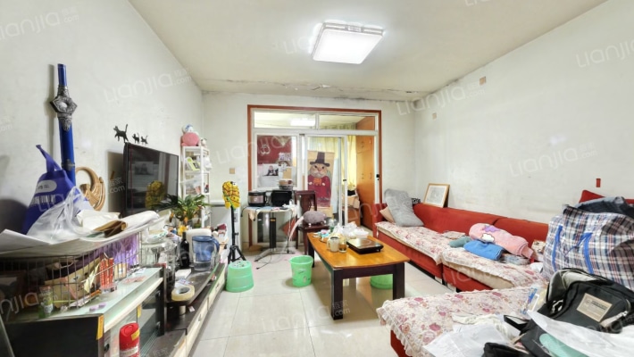 经天路6号二手房实景图