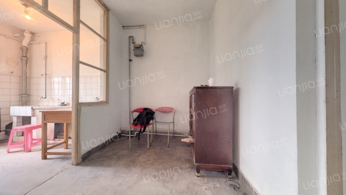 路官二街二手房实景图