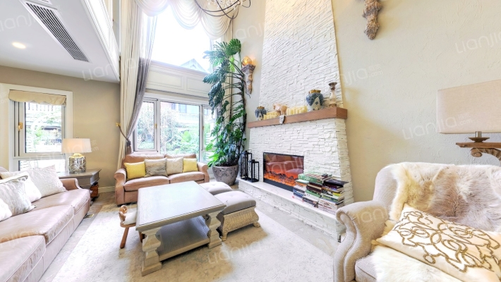 君悦湾墅二手房实景图