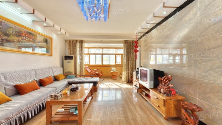 索河路201号二手房实景图