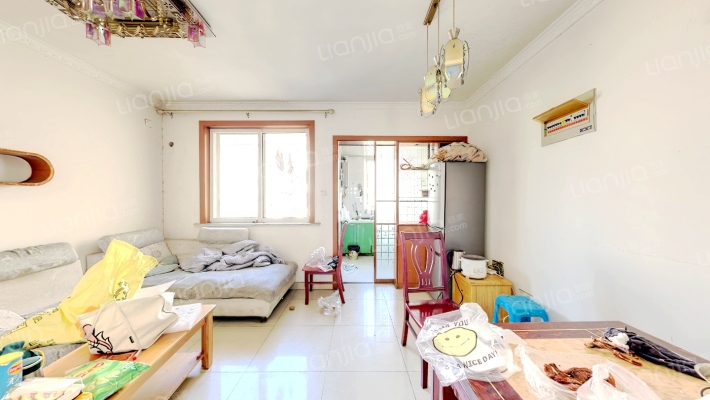 青春雅居二期二手房实景图