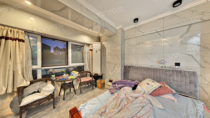 禾嘉国际酒店式公寓二手房实景图