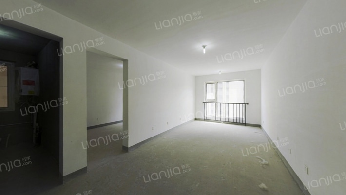 K2狮子城   小区中间位置  采光 视野好，有房本-客厅