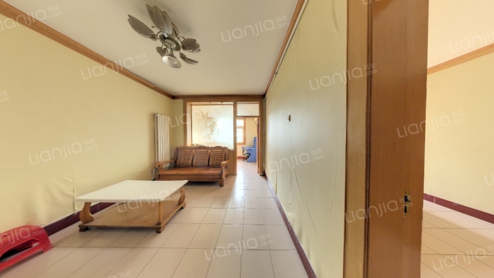 贸易街99号院二手房实景图