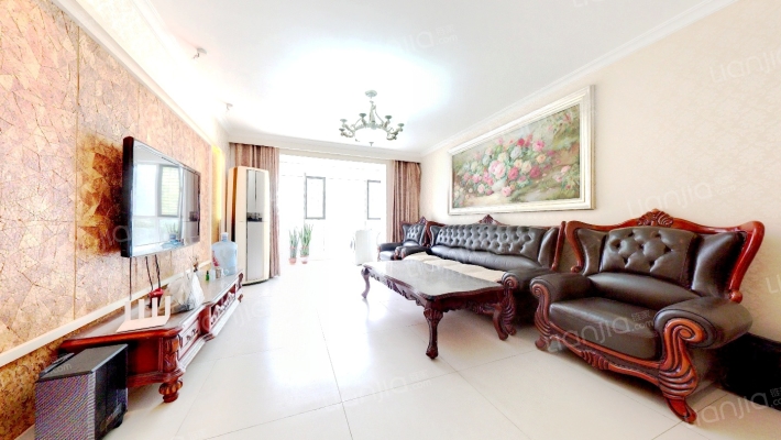 麓秀山庄二手房实景图