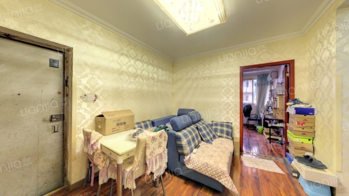 贝森兴苑二手房实景图