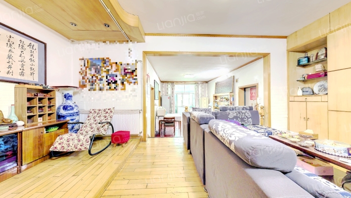 马房山教师小区二手房实景图