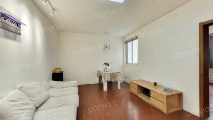 玉成家园三期二手房实景图