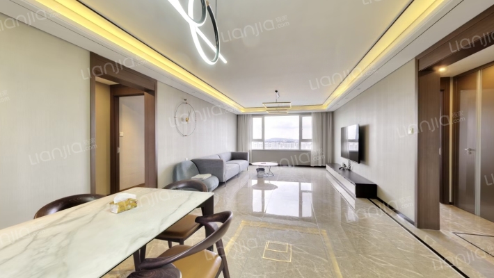 中海閲麓山二手房实景图