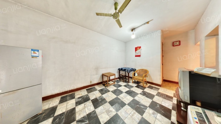 禾草街二手房实景图