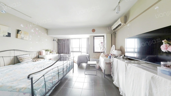 曼哈顿自然派二手房实景图