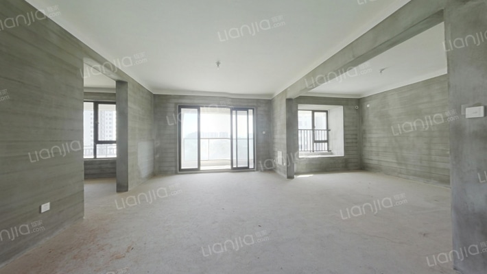 红星天铂二手房实景图