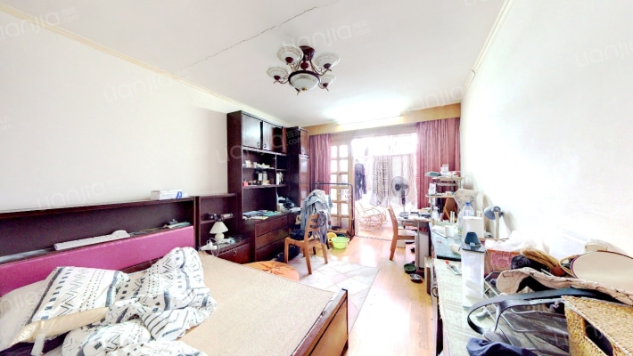 新灵小区二手房实景图