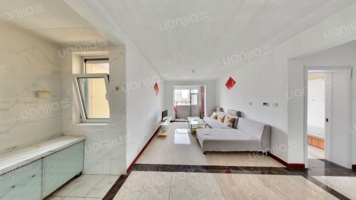 蓝岸郡景二手房实景图