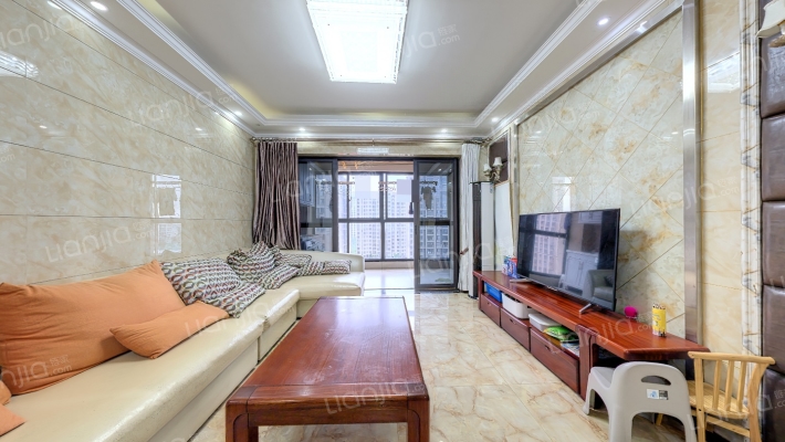 天伦誉海湾二手房实景图