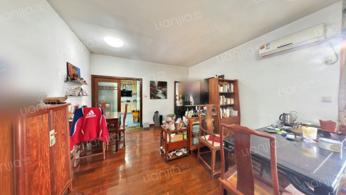 南海颐景园二手房实景图