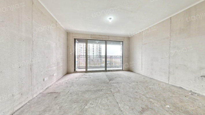 北岸·绿茵城二手房实景图