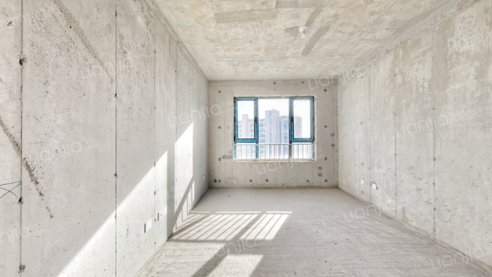 万科翡翠东第西区二手房实景图