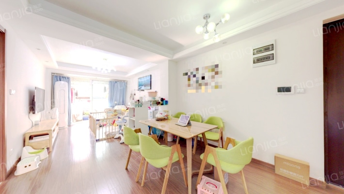 信达万科东望二手房实景图